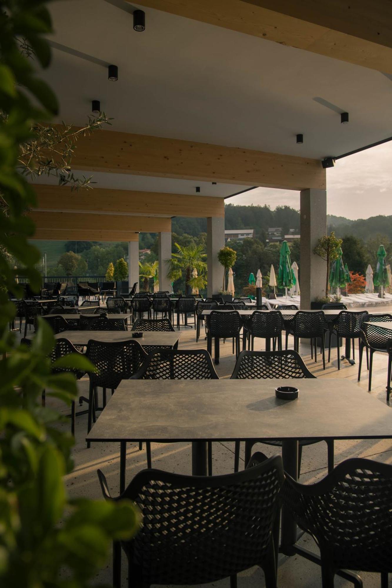 Hotel Aqua Roma Rimske Toplice Exterior foto