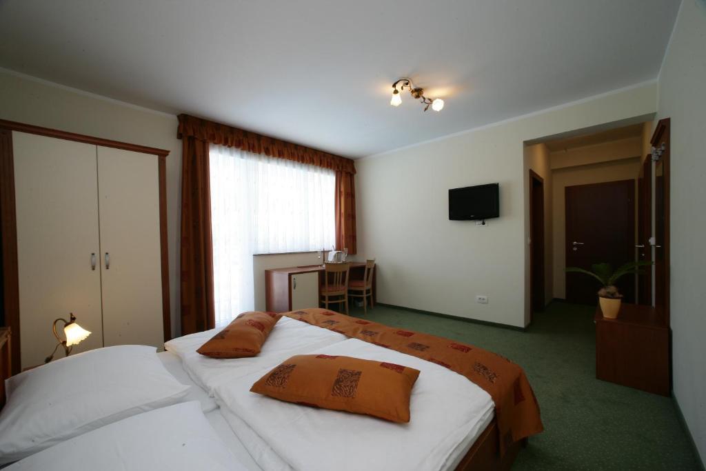 Hotel Aqua Roma Rimske Toplice Quarto foto